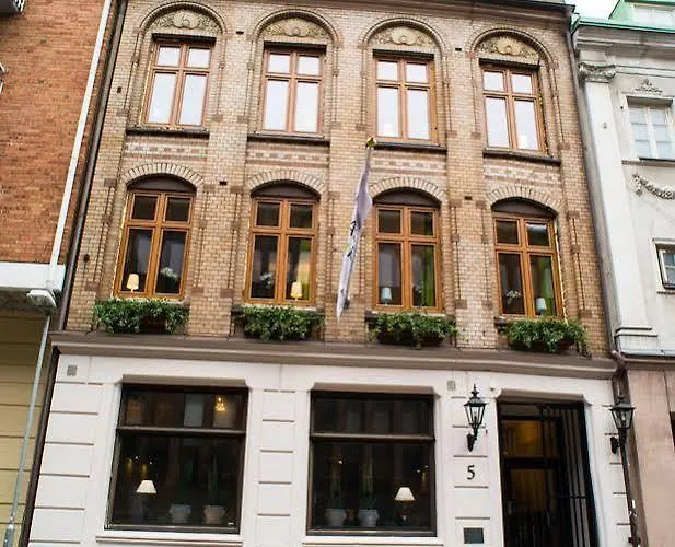 H5 Hotel