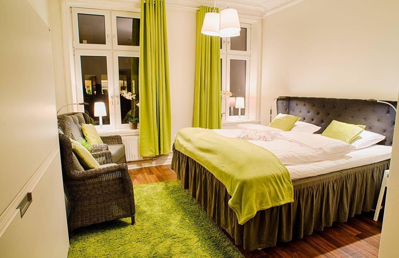 H5 Hotel 2*